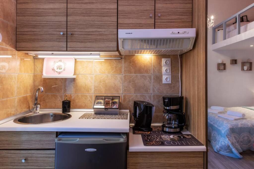 Rodia Apartment Volos Exterior photo